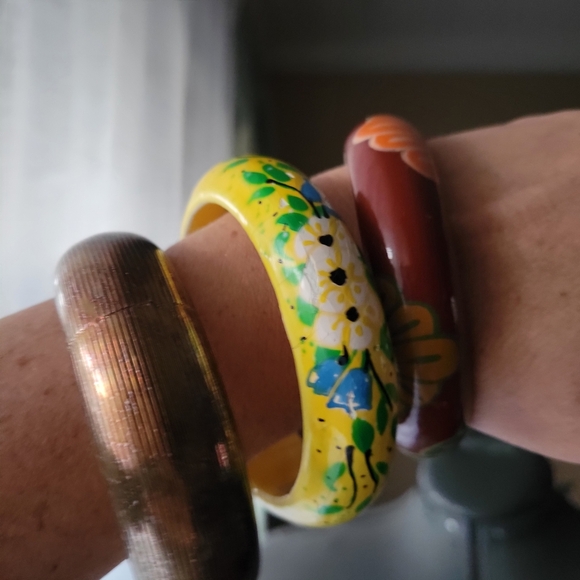 Floral and Metallic Bangle Set - Picture 3 of 5